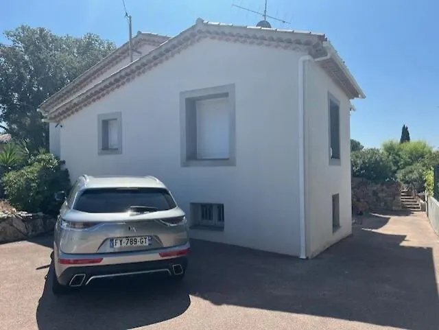 Villa Raphael *